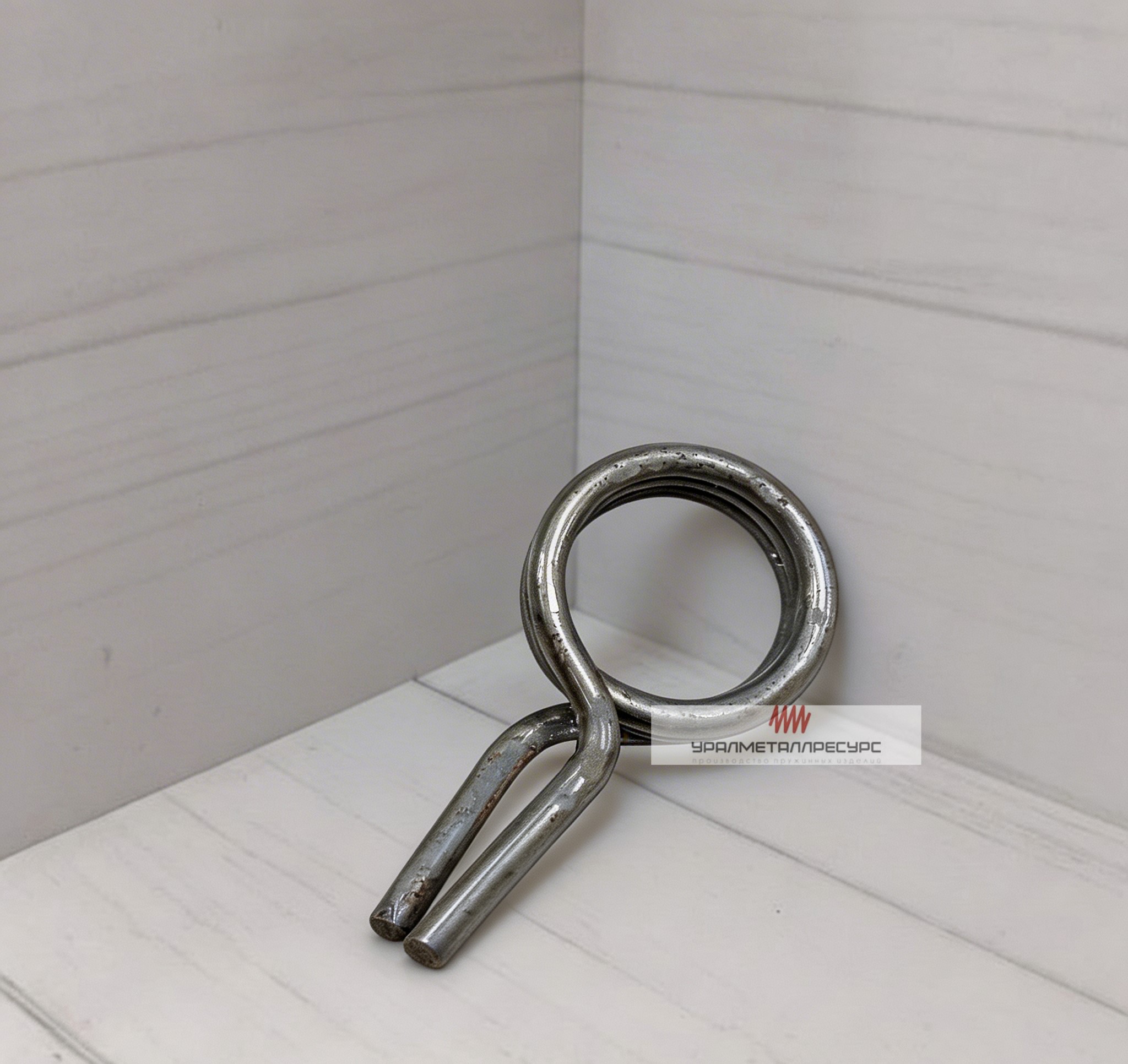 Пружина кручения 4*34,5