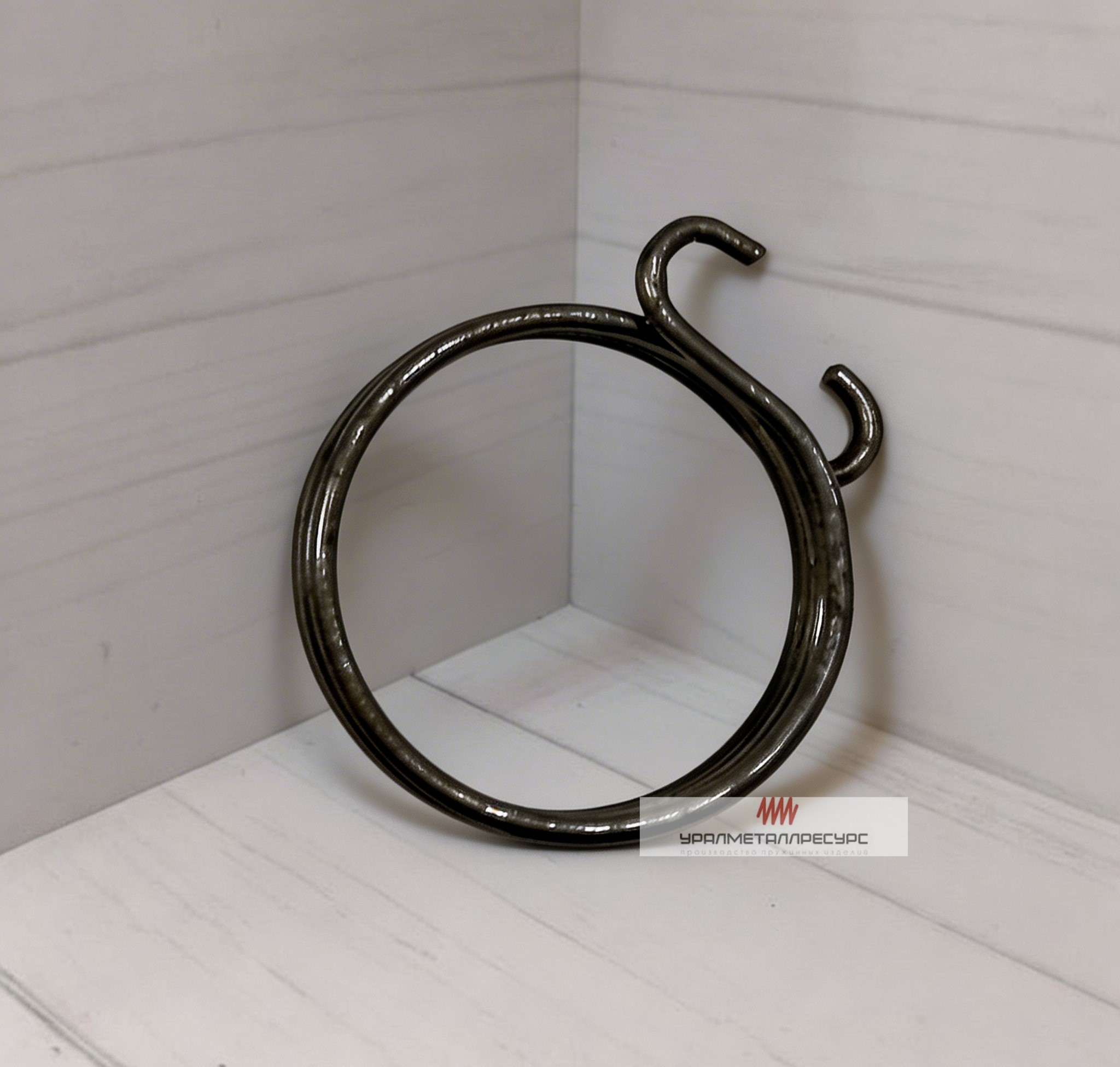 Пружина кручения 2*39